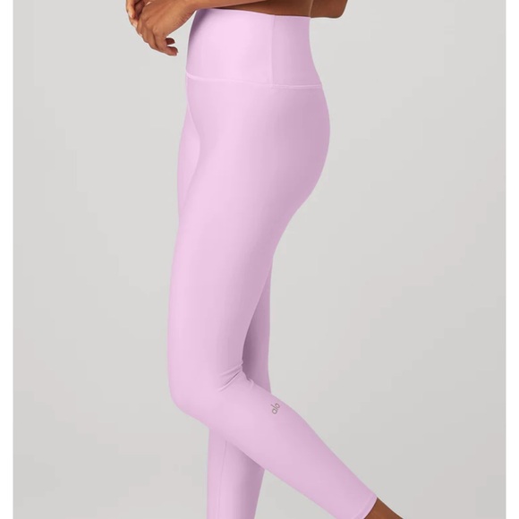 Alo high-waisted airlift legging size xsmall
Worn once! - Picture 1 of 4